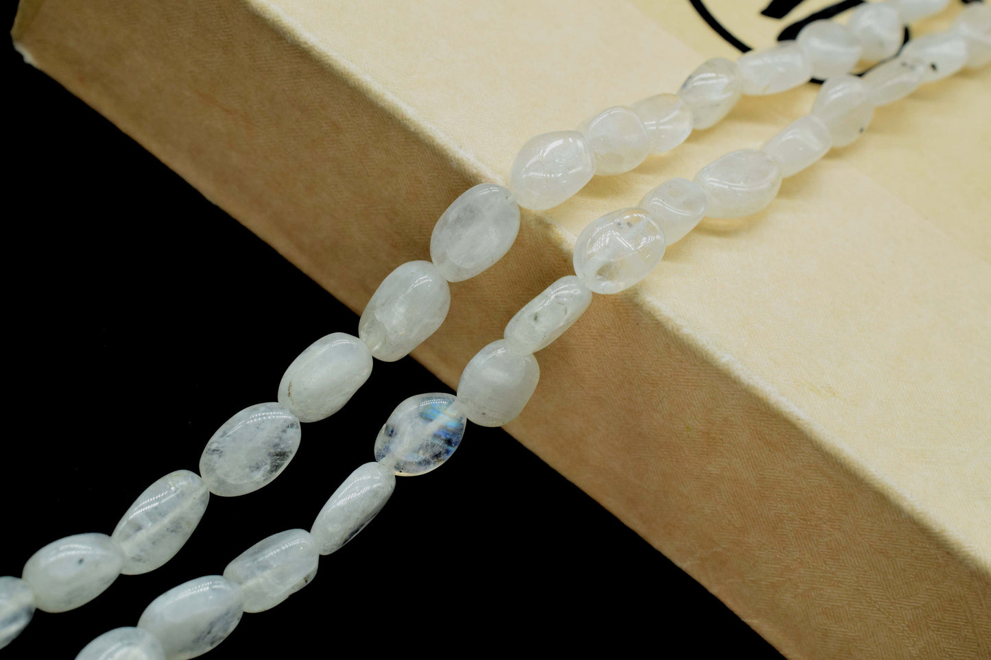 Rainbow Moonstone Smooth Beads, White Rainbow Moonstone Nuggets Beads,Moonstone Smooth Beads Full Strand,Gemstone Oval Shape Beads,Gift