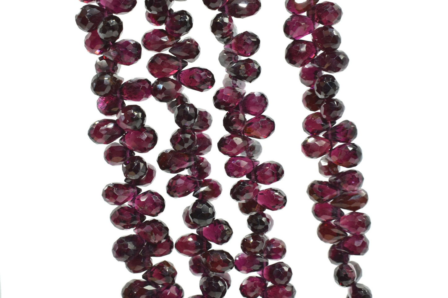 Garnet 5x8mm Drop shape Briolettes,garnet faceted Drops,Garnet Briolettes,Garnet strand,Garnet jewelry making beads,Garnet faceted beads
