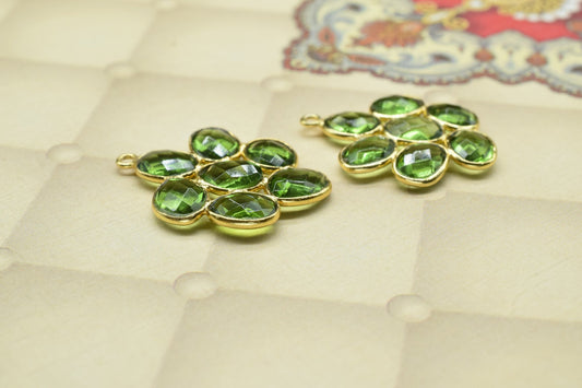Peridot Quartz Flower Pendant,Chandelier Earring Connector,Station Bezel Link Supply,Gemstone single bail connector,Handmade Jewelry,Gift