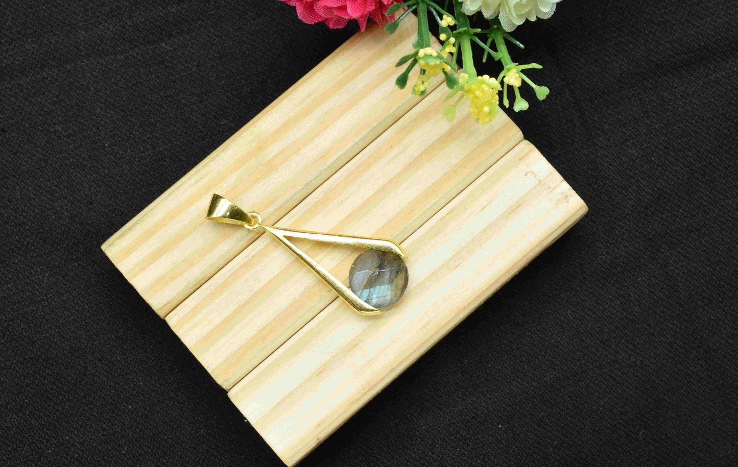 Labradorite , Single Bail Charm ,Labradorite Connector Pendant , Gold Plated Connectors , Single Bail Checker Cut Gemstone Connector