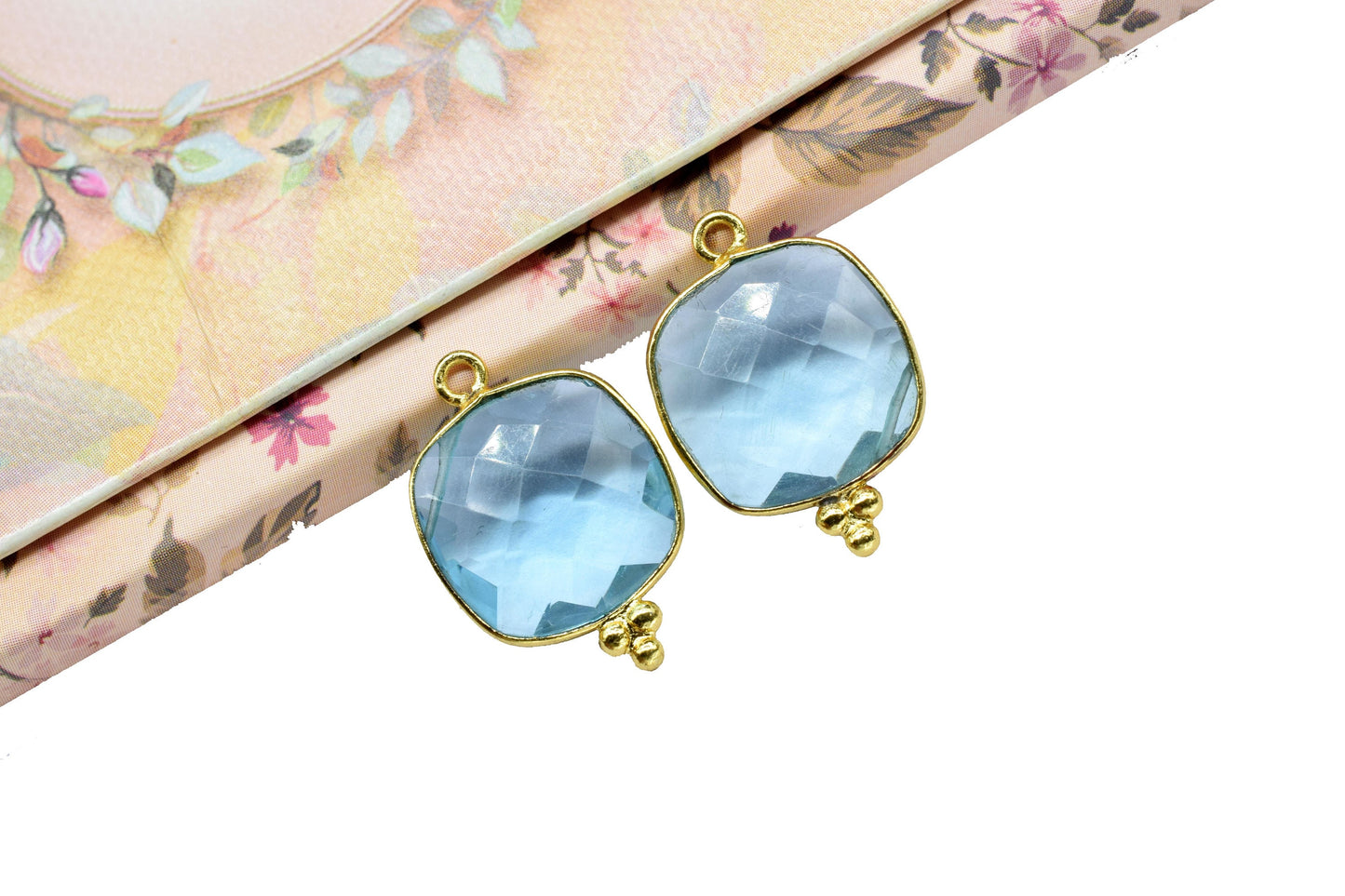 Sky Topaz Gemstone 14mm Square Shape Pendant,Topaz Faceted Gemstone charms,Sky Topaz Gold Plating Pendants,Sky topaz Faceted Bezels Jewelry