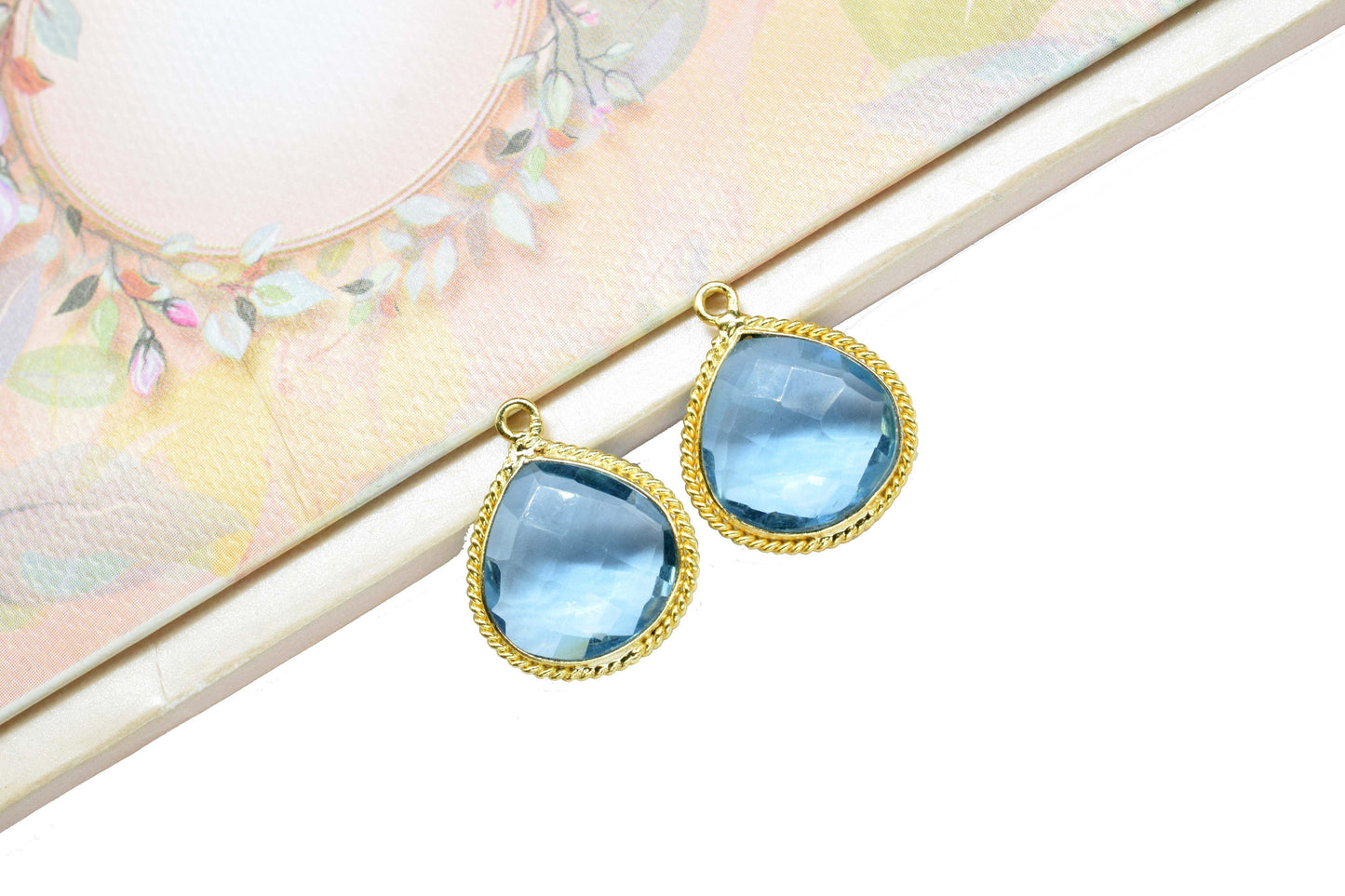 Sky Topaz Faceted Gemstone 14mm Heart Shape Bezels,Sky Topaz Gold Plating Pendant,Gemstone Faceted Light Bezels Jewelry,Sky Topaz charms