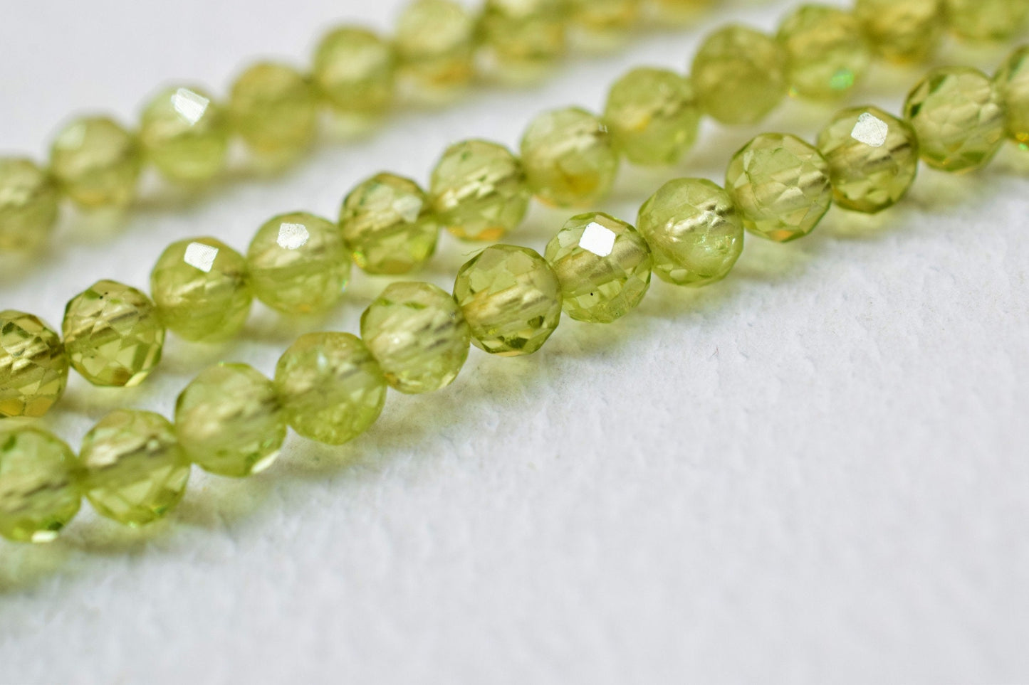 Peridot Bar Necklaces for Women,August Birthstone Pendant,dainty Necklaces,Green Gemstone Pendant,Bridesmaid Gift,Minimalist jewellery,Gift