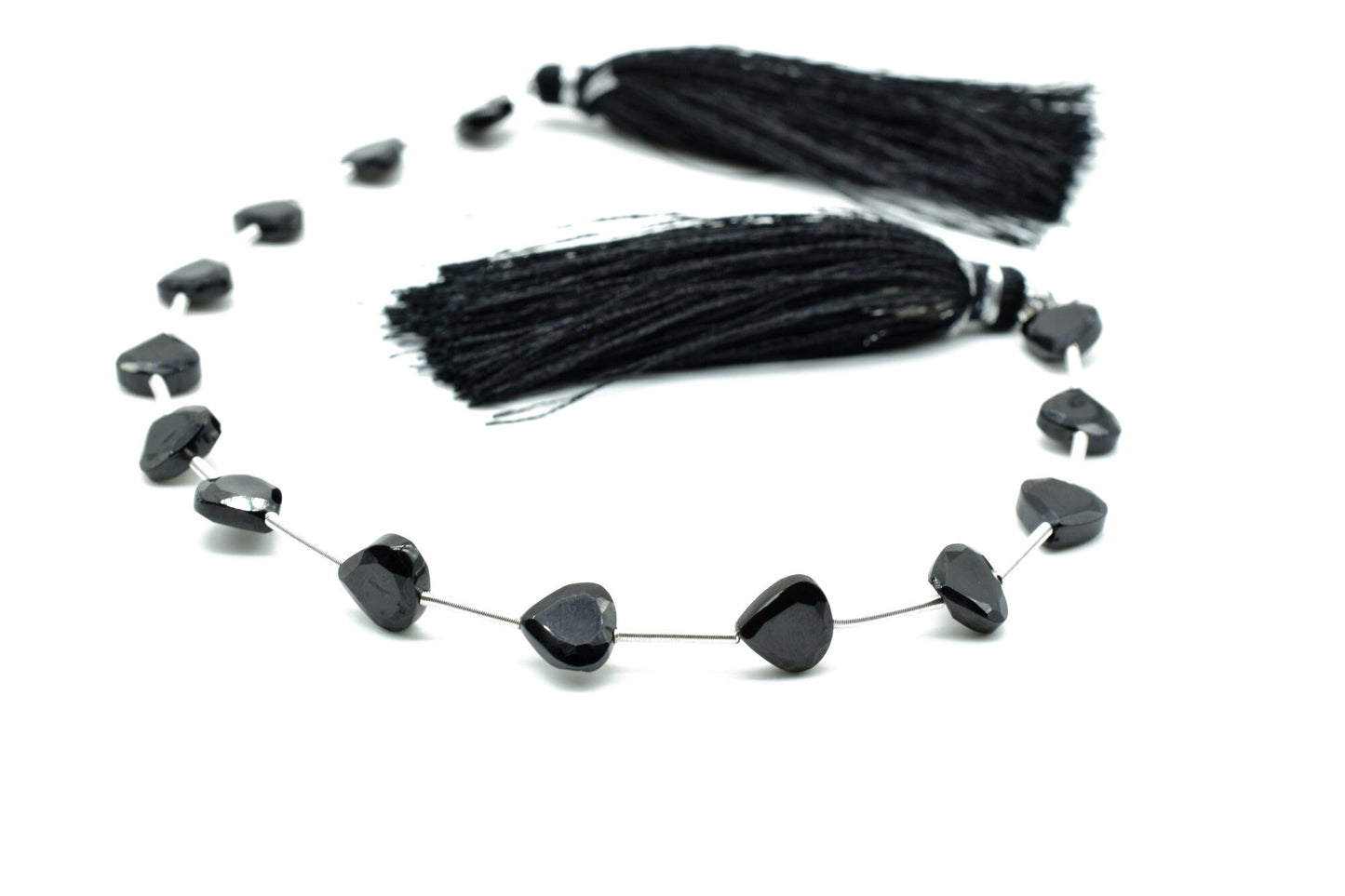 Black onyx faceted heart Shape Briolettes,Black onyx Beads,Drops briolette strand,Jewelry making bead,AAA Quality 8mm Heart Shape Briolettes
