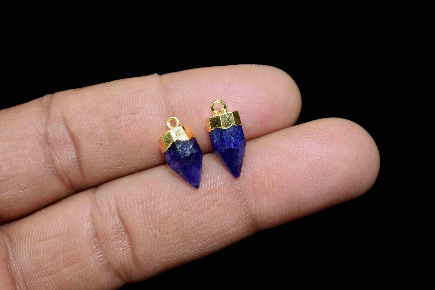 Blue Sapphire Pointed Pendant,Gold Vermeil Tiny Point Pendants,Statement Pendant,Pencil Connector,Gemstone Pendant,Handmade pendant Jewelry