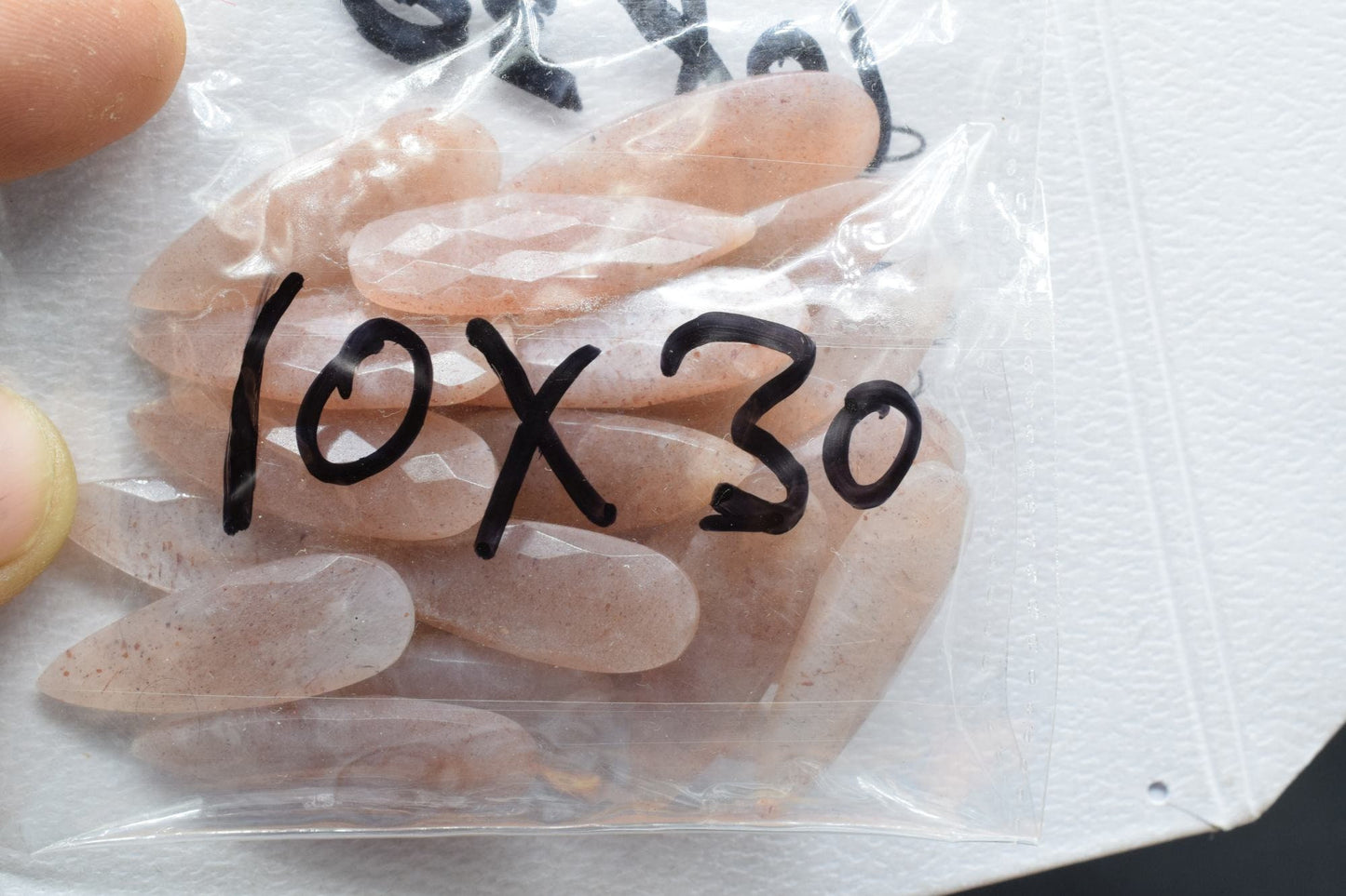 Peach Moonstone Long drop 10x30mm Briolettes, Peach Moonstone Teardrop Briolette, Peach Moonstone Briolettes, Moonstone jewelry making beads