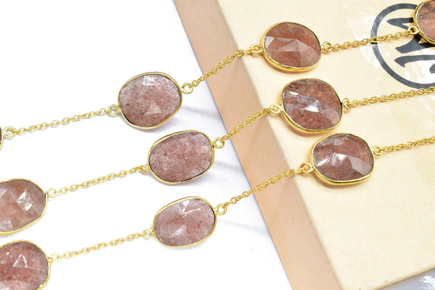 Pink Strawberry Faceted Bezel Connector, Pink Strawberry Bezel Chain, Free Size Gemstone Connector Jewelry, Strawberry Bezels Jewelry Making