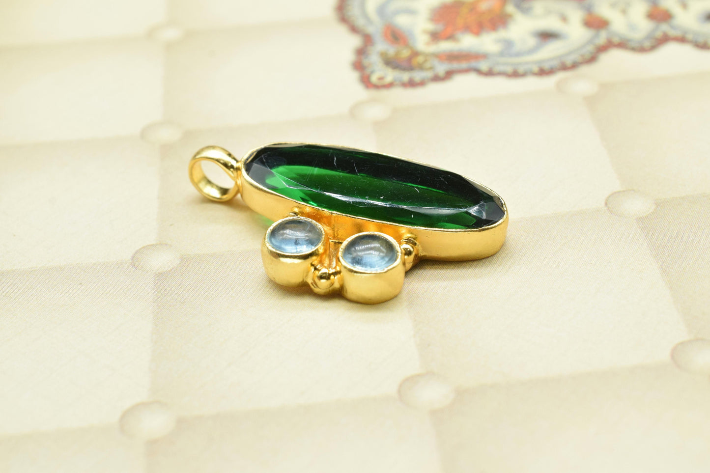 Emerald Pendant Charms,Mixed Gemstone Pendant,Statement Pendant,Handmade Craft Jewelry,Women Pendant Jewelry,Loop Pendant,Brass Pendant,Gift