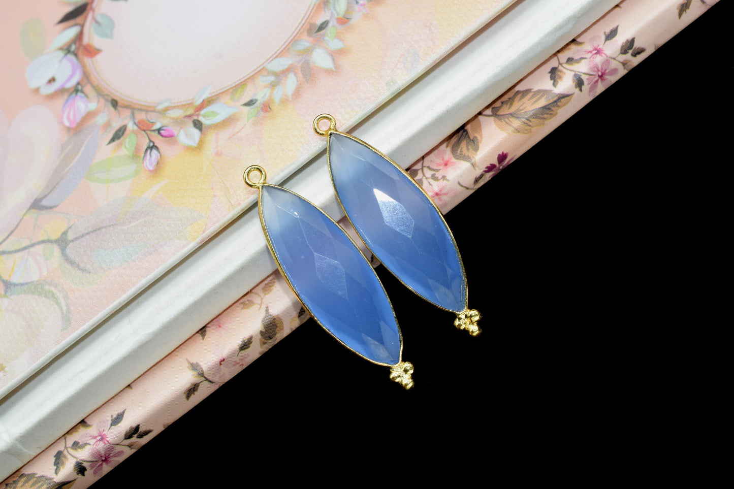 Blue Quartz 10x30mm Bezel charms,Blue Quartz Gemstone Connector,Station Bezel Link Jewelry Supplies,marquise Shape Pendant,Blue Quartz Gift