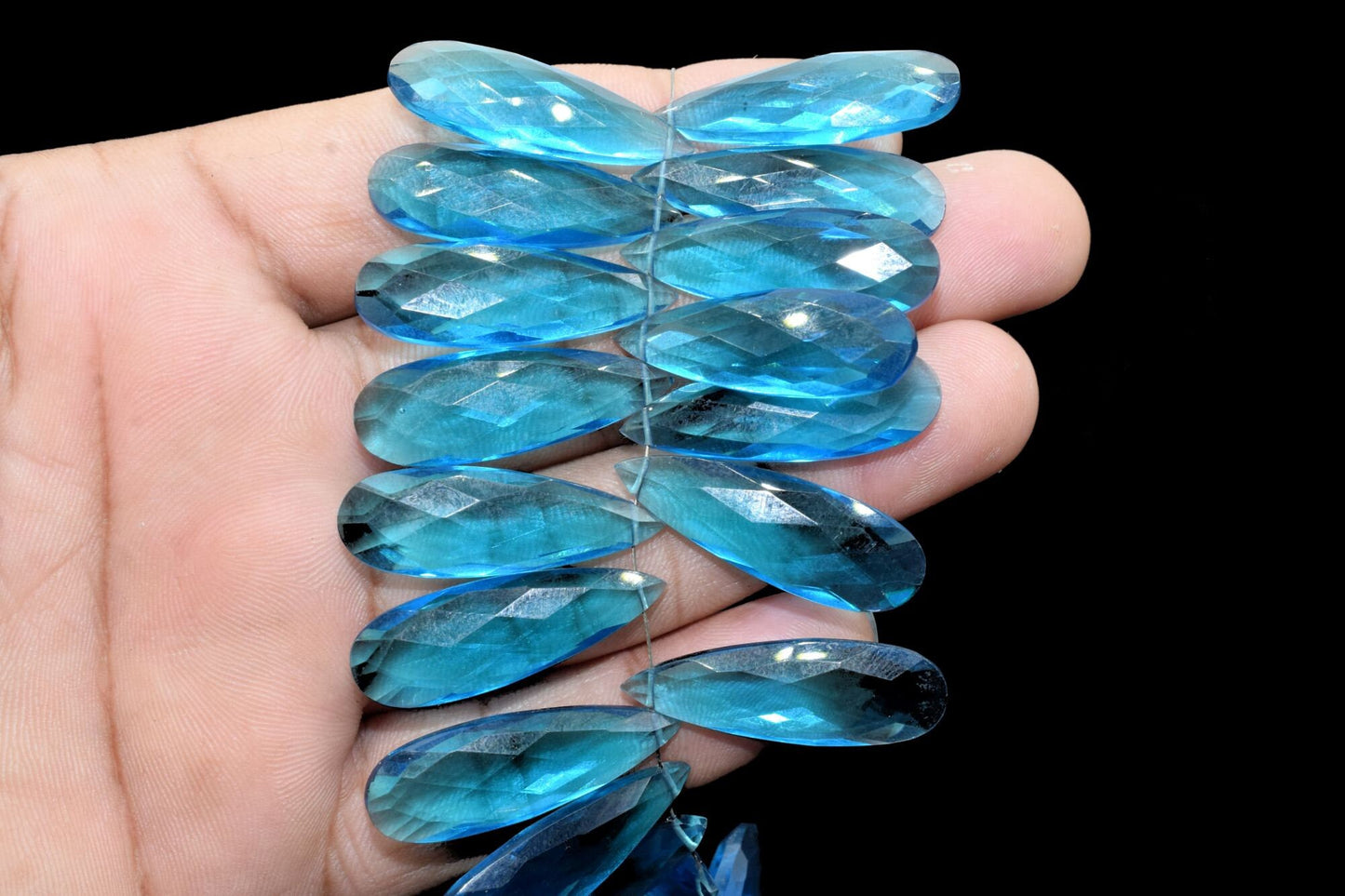 London Blue Topaz Long drop 10x30mm Briolettes,Blue Topaz Briolette,Blue Topaz Tear Drop Briolettes,jewelry supplies,Blue Topaz drops, Topaz