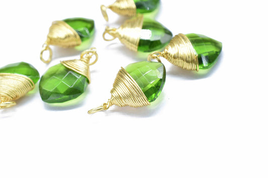 Peridot Wire Wrapped Connector,8mm Square Gemstone Pendants,single loop connectors,Peridot Wire Wrapped Necklace Charm,Jewelry Making Supply