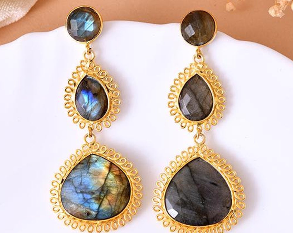 Natural Labradorite Dangle Earring