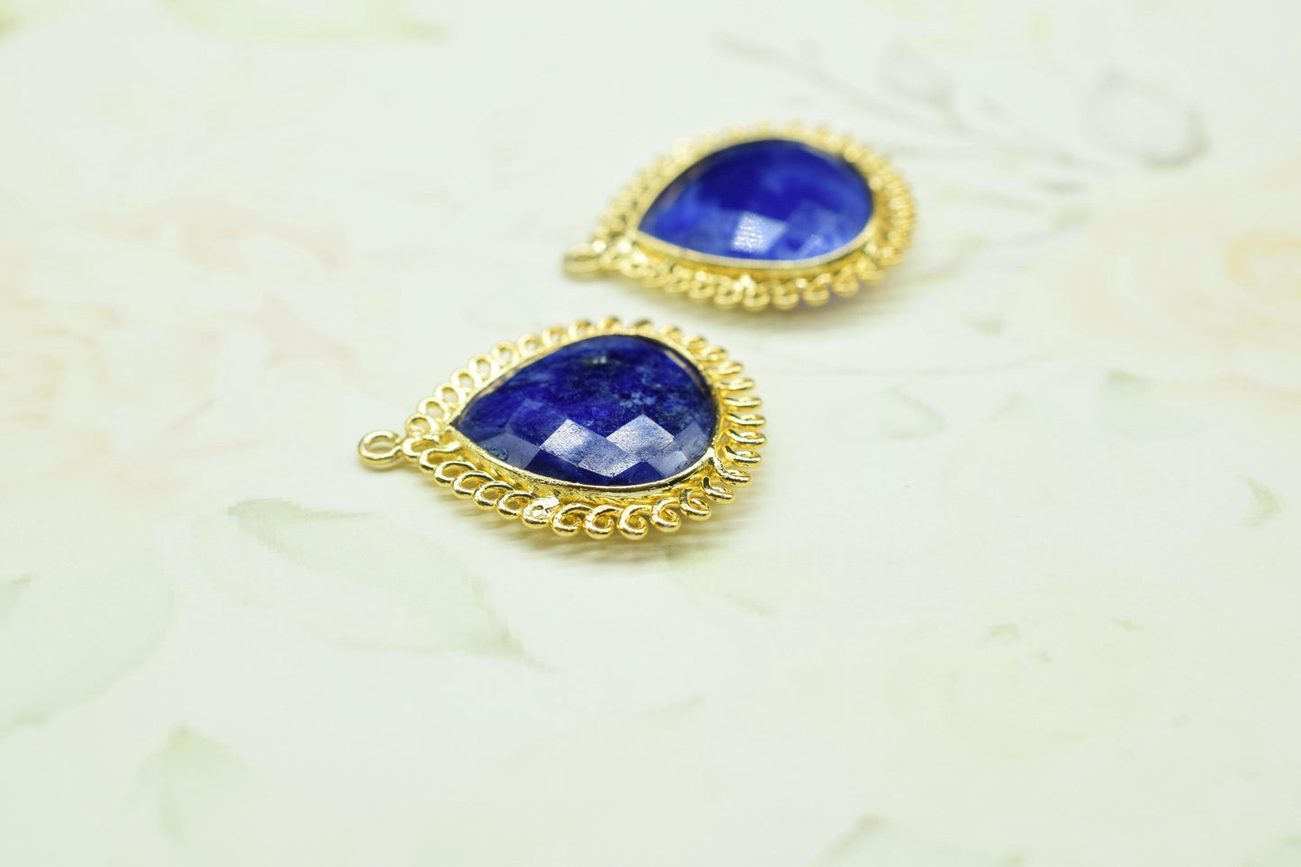 Blue Sapphire 20mm Heart Bezel Charms,Gemstone Brass Component,Single Bail Pendant,Handmade Jewellery Connectors,Wholesale Jewelry,Bday Gift