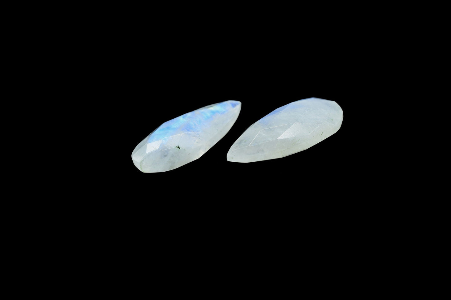 Rainbow Moonstone 8x20mm Faceted Pear Shape Briolettes,Moonstone Teardrop Beads,Calibrated Faceted Beads,pear Beads,Moonstone jewelryBeads
