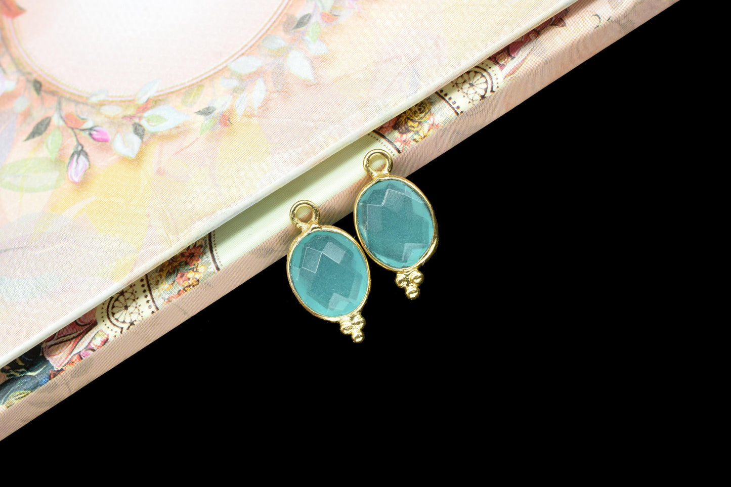Aqua Quartz 8x10mm Gemstone Connector,Station Bezel Link Supply,Aqua Quartz Jewelry Making Craft,statement pendant charm,Oval Shape Pendant