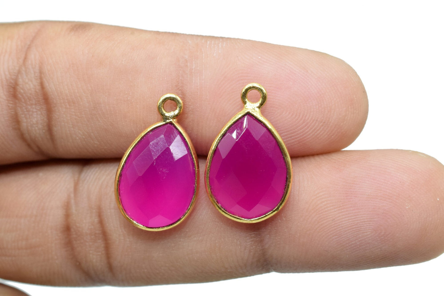 Pink chalcedony 10x14mm Pear shape charm,Checker Board cut Pink Chalcedony Pendant,Hot Pink charms,Fuchsia Pink Chalcedony Pear Briolettes