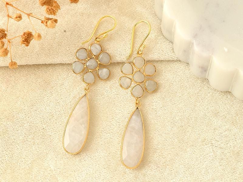 Natural Rainbow Moonstone Dangle Earring/Bridal Earring/Gold Plated Earring/Bridal Jewelry/Statement Earrings For Bridal/Moonstone Jewelry