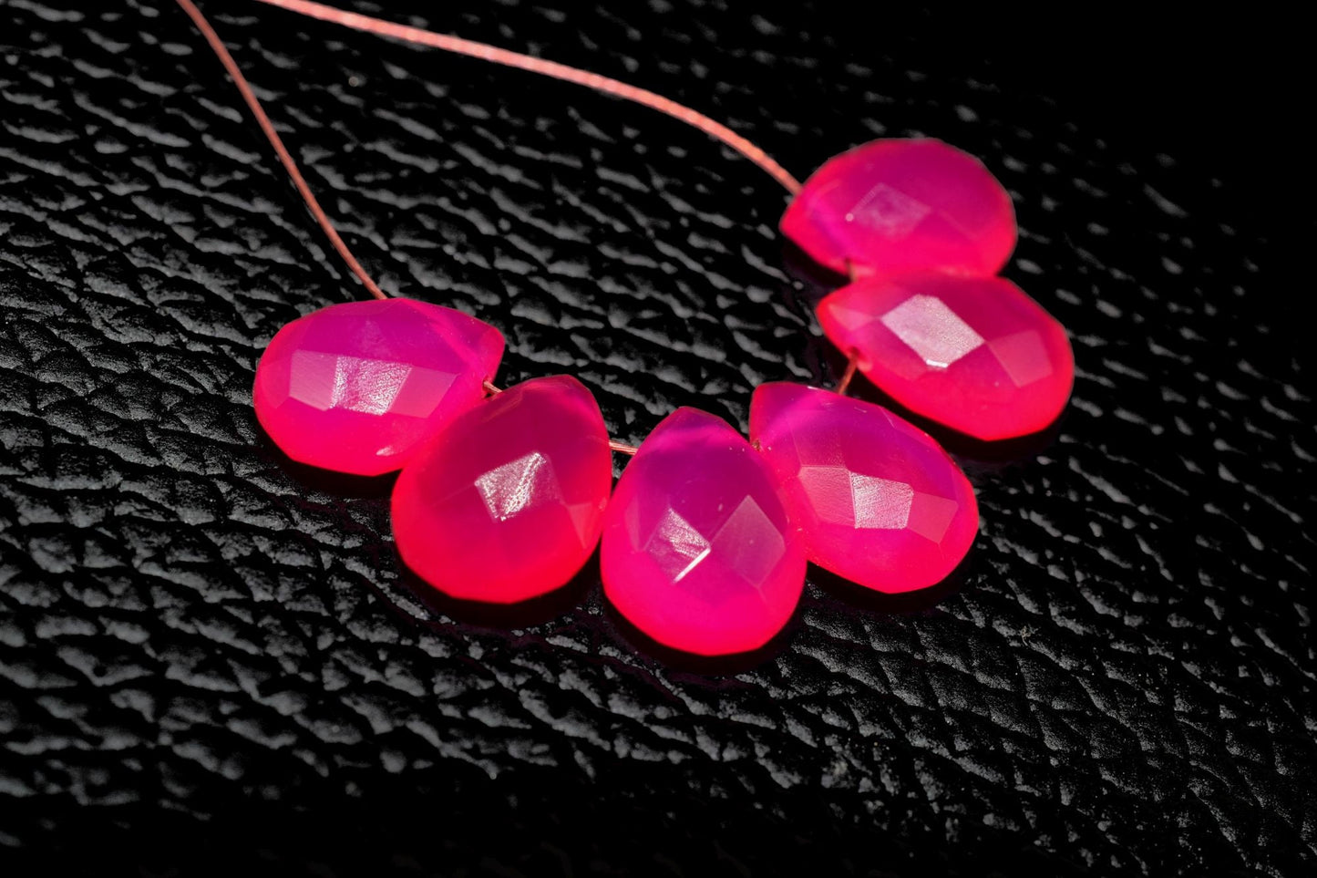 Fushia color Teardrop 7x10mm Briolettes,Pink chalcedony Side drilled Briolette,Handmade Briolette,Hot Pink Chalcedony Teardop briolettes