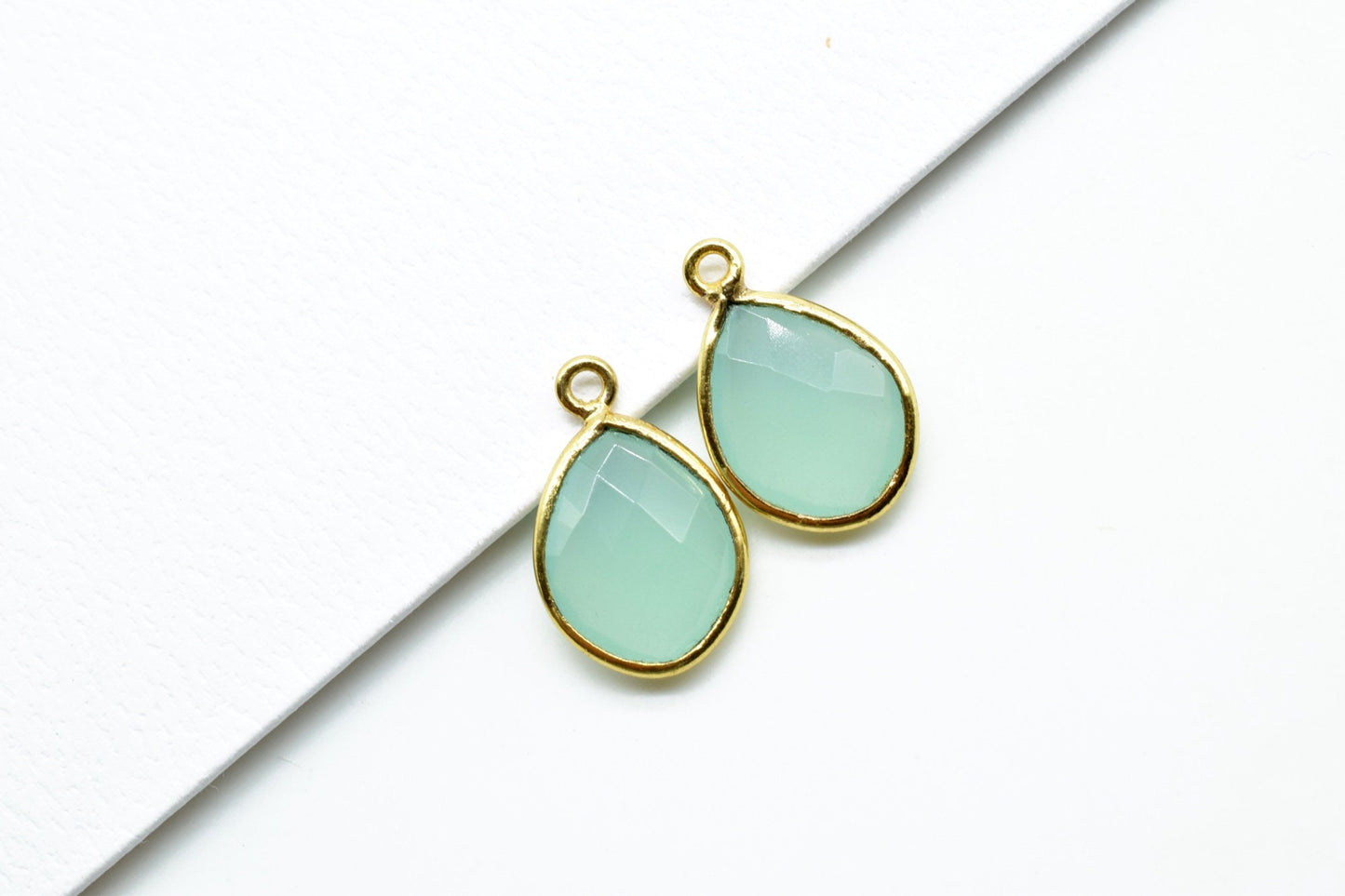 Aqua Chalcedony 10x13mm Eye shape single bail connectors,Aqua Chalcedony Bezel Findings Eye Charms,Eye Shape Connectors,Single Bail charms