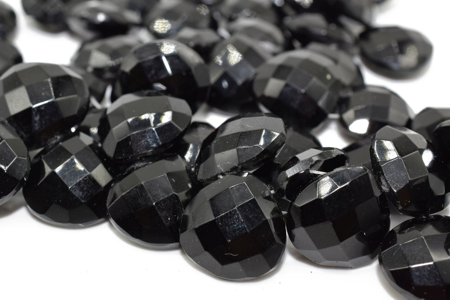 Black onyx 14mm Heart Shape Briolettes,Black onyx Side drilled Briolette,Jewelry making supplies,craft supplies,Black onyx Briolettes,Gift