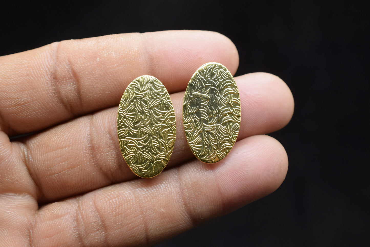 Gold plated brass earring post,Oval shape earring connector,Texture Brass Earring charms,Earring findings jewelry,Brass Jewellery,B'Gift