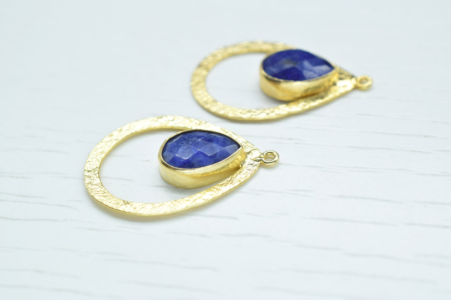 Blue Sapphire Gemstone Pendant/Pear Shape Pendant/Bezel Pendant/Jewelry making Stone/Gold Plated Jewelry/Connector Jewelry/Handmade/Gift