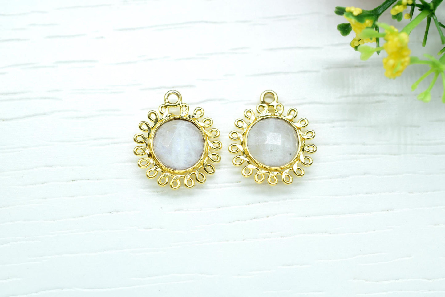 Natural Moonstone 10mm Round Bezel Charm,Gemstone Brass Component,Single Bail Pendant,Round Faceted charms,Handmade Jewellery Connector,Gift