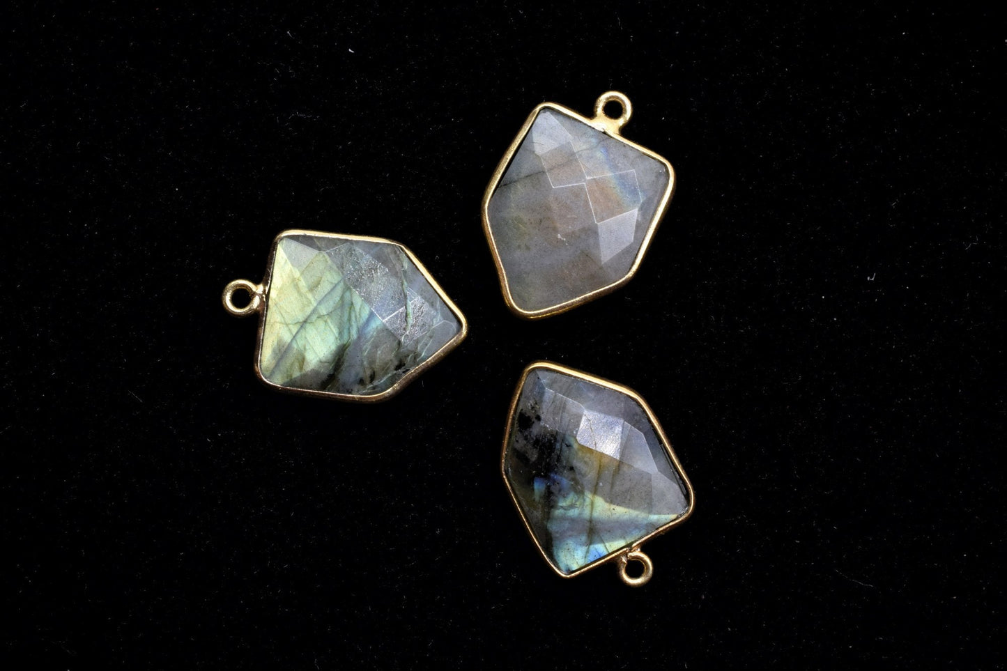 Labradorite 13x17mm Bezel charm,Labradorite fancy pendant,Labradorite Gold Plated bezel,jewelry making charms crafts,December Birthstone,