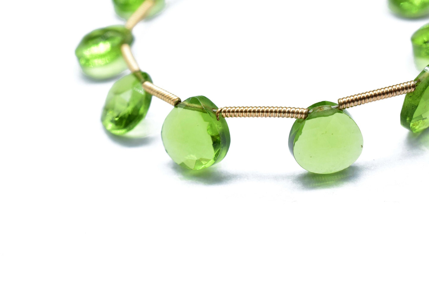Peridot heart shape 10mm Briolettes,Natural Gemstone Olive Green Peridot,Faceted heart shape Briolettes,Drop Shape Beads for Peridot Jewelry