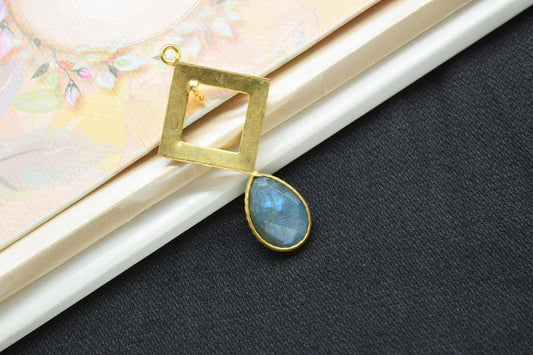 Natural Labradorite Designer Pendant/Teardrop Pendant/Labradorite Faceted Gemstone/Flashy Labradorite Earring/Handmade Jewellery Essentials/