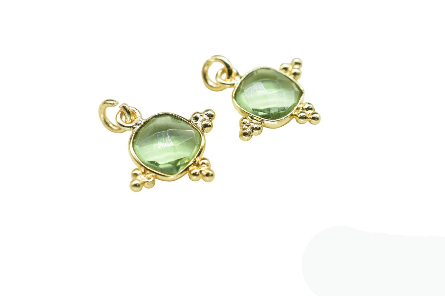 Green Amethyst 8mm Cushion Bezel charm/Station Bezel Link Supplies/Amethyst Jewelry Making/Square Pendant//Gemstone Connector Pendant,Gift