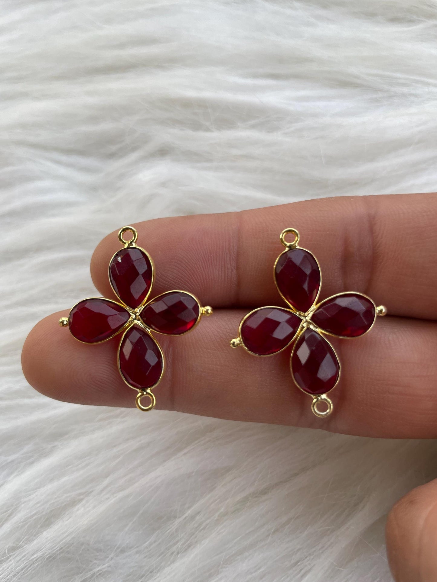 Garnet Teardrop Pendant,Red Gemstone jewelry Component,Garnet Bezel connector,Garnet Bracelet Charms,Single Bail connector,Wedding Gift,P122