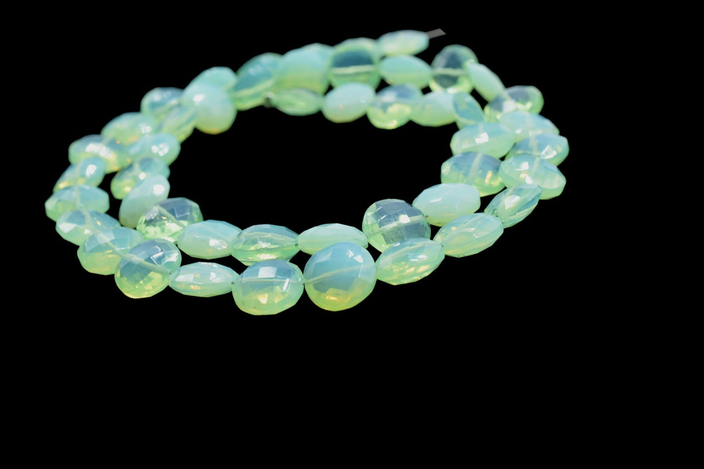 Chrysoprase faceted 10mm Coin Briolettes-Round Shape-Chrysoprase,Loose Gemstone-Chrysoprase,Round Coin Beads, Briolette Both Side Faceted