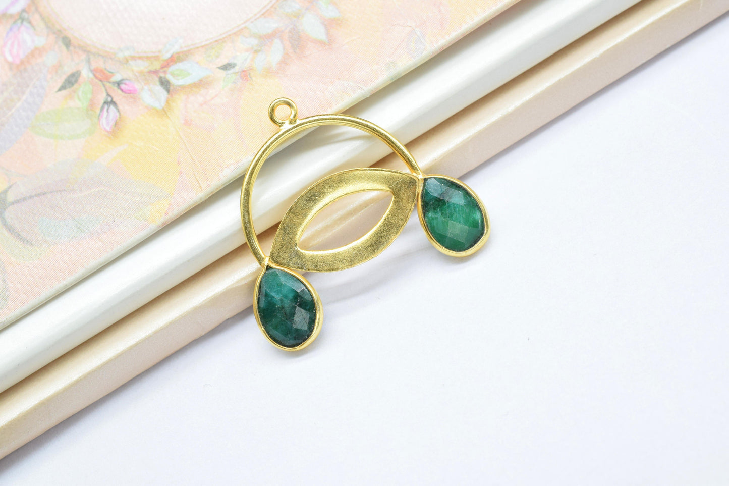 Emerald Teardrop Pendant/Gold Plated Charms/Faceted Cut/Gemstone Pendant/Handmade Teardrop Jewellery/Components Pendant/Jewllery Essentials