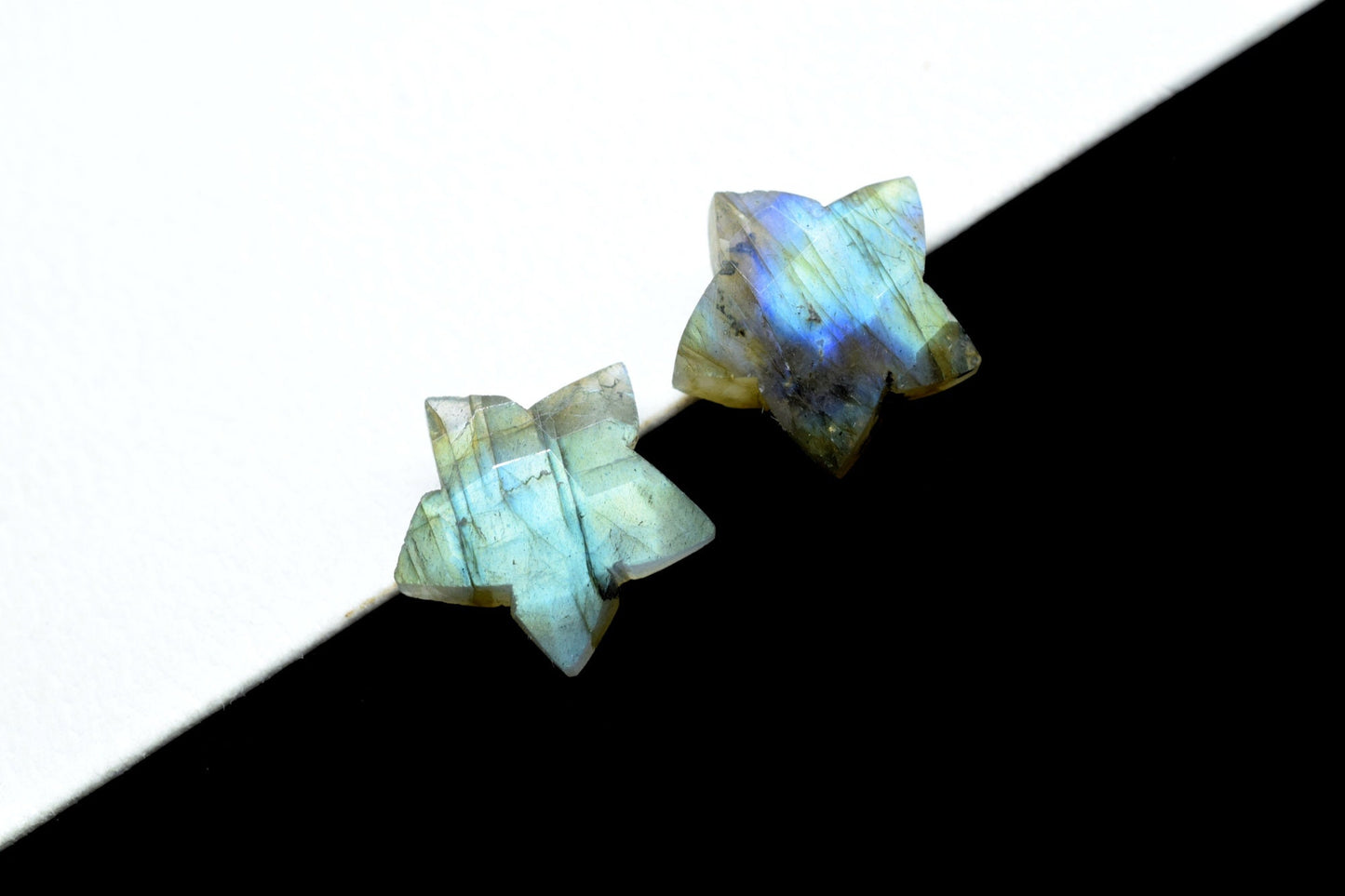 Labradorite 14mm carved star shape Briolettes,star shape Faceted Briolette,Gemstone,Hand Carved Briolette,Carving Gemstone,Carved stones