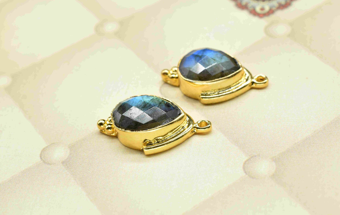 Natural Labradorite Faceted 9x13mm Pear Shape Connectors,Labradorite Charms Jewelry Making,Labradorite Gold Plating Pendant Jewelry,Gift