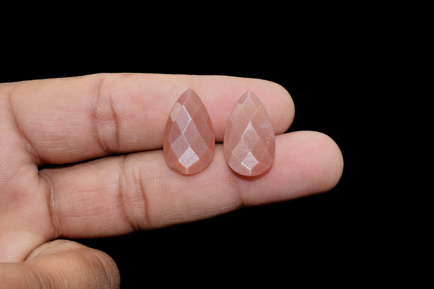 Peach Moonstone 12x20 Faceted Pear Shape Briolettes,Peach Moonstone Teardrop Beads,Semi-Precious Gemstones Beads,Calibrated Pear Bead, pear