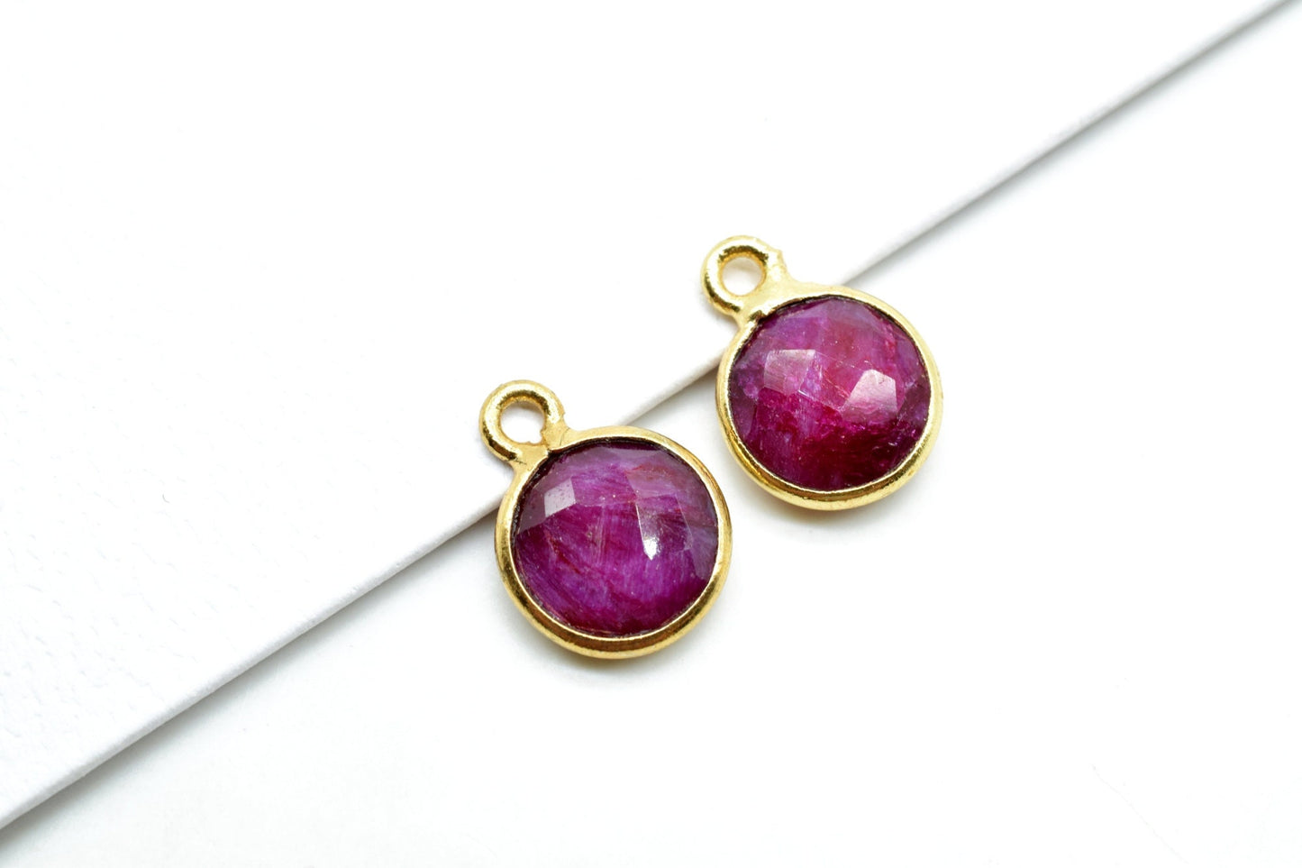 Natural Ruby 8mm charm,Ruby Pendant,Ruby Round Gold Plated bezel,Ruby Vermeil Bezel,Ruby jewelry making charm,Ruby Brass connector,Ruby gift