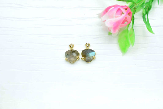 Labradorite Faceted 8mm Triangle Shape Pendant,Gemstone Handmade Bezel Link Connector,Charms For Labradorite Single bail connector Jewelry