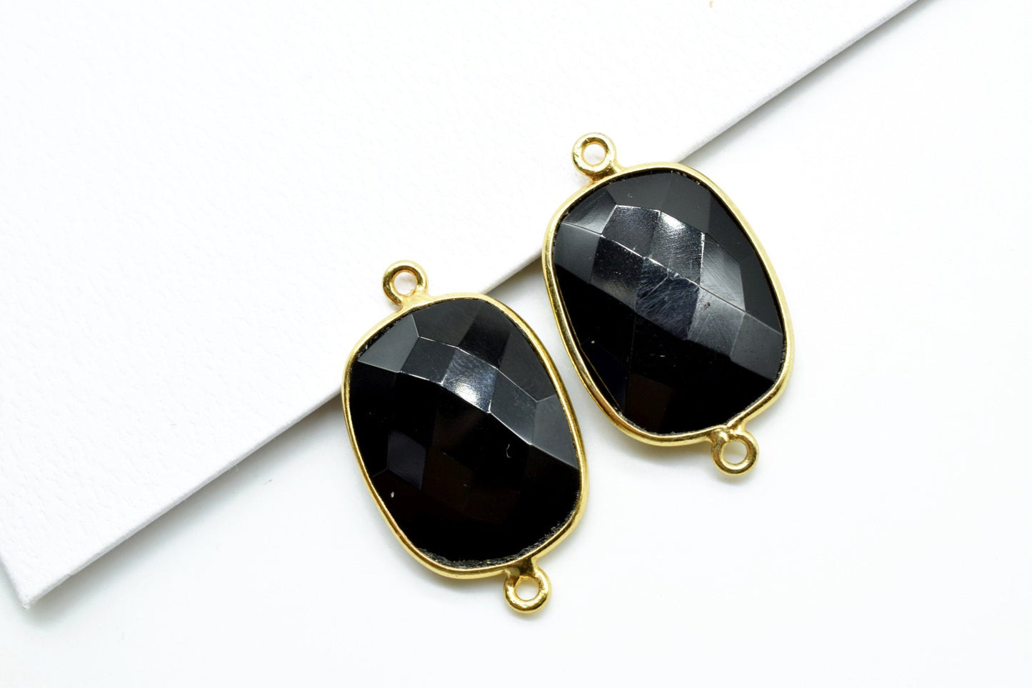 Black onyx 15x20mm cushion Double bail connectors,Black onyx Pendant,Black onyx Round Gold Plated bezel,jewelry making charm,onyx connector