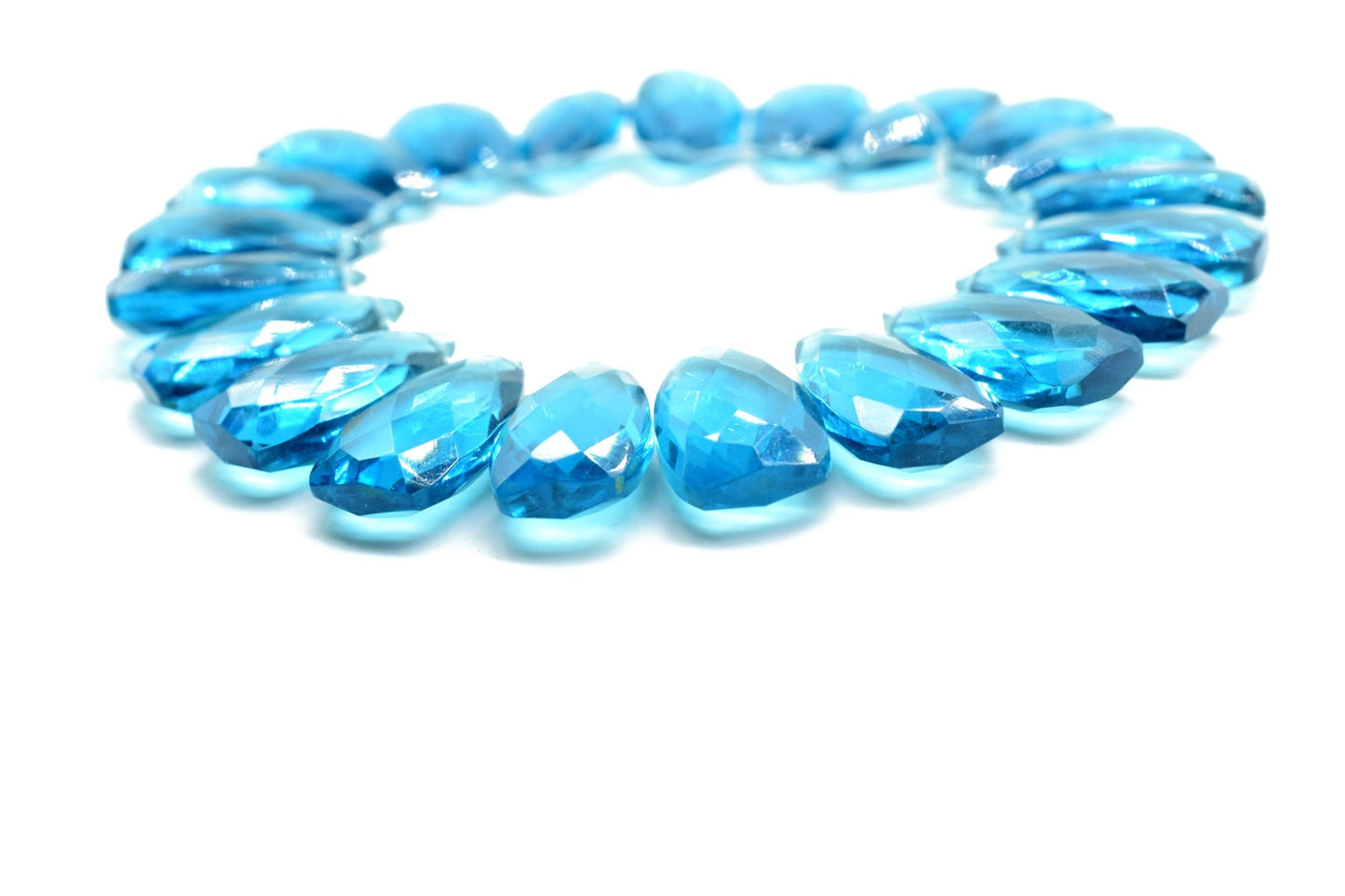 Sky Topaz Briolettes,8x16mm Trillion Faceted Beads,Sky Topaz pyramid shape beads,Topaz Trillion Shape Briolettes,Topaz jewelry Beads