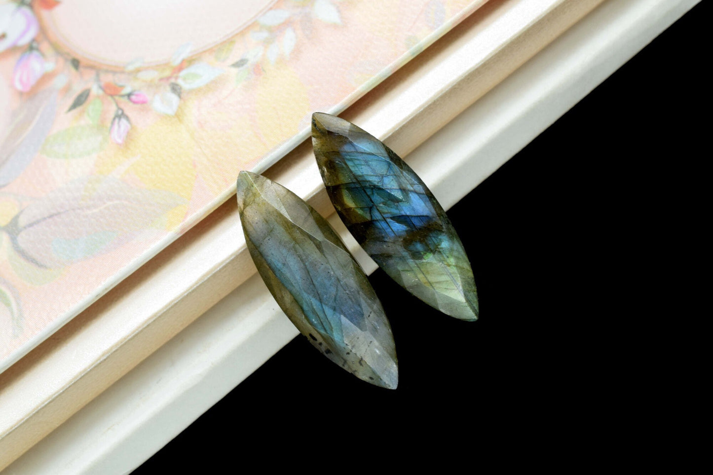 Labradorite 10x30mm Faceted Cabochon, Checker Cut Cabochon Jewelry, Gemstone Jewelry, Faceted Briolette Marquise Shape,Jewelry Making Supply