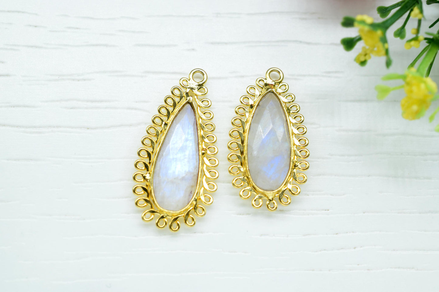 Moonstone 8x20 Teardrop Bezel Charms,Wholesale Jewelry,Single Bail Pendant,Gemstone Brass Component,Handmade Jewellery Connectors,Gift