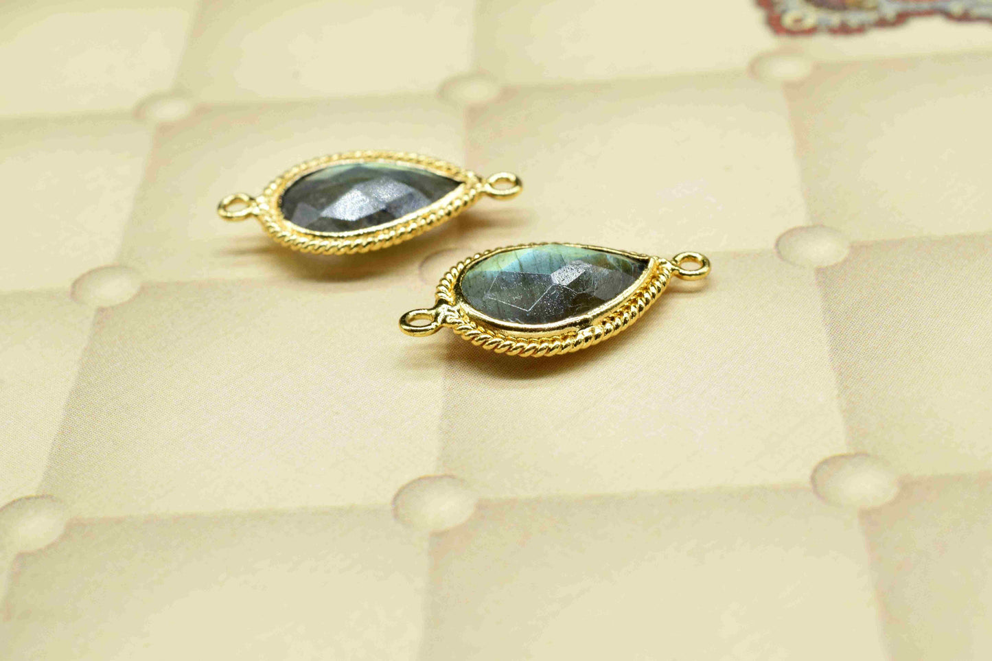 Labradorite 9x13mm Pear Double Bail's Connectors,Labradorite Gold Plated Bezels,Jewelry Making Charms Crafts,Labradorite Gold Pendant Charms
