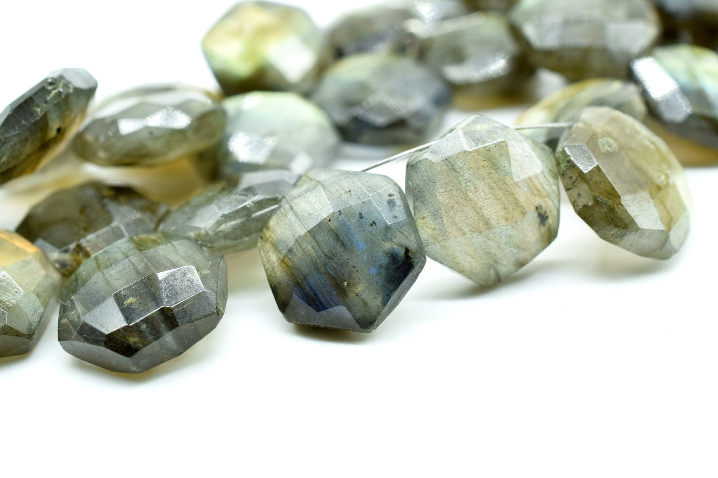 12mm labradorite Hexagon Faceted Beads,handcut Hexagon Briolette,Flashy Labradorite Hexagon Beads,12mm Hexagon Briolette Bead,wholesale bead