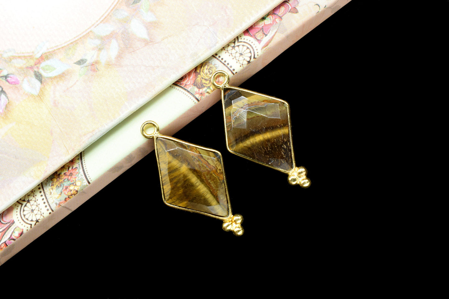 Tiger Eye Gemstone 15x20mm Diamond Shape connector,Tiger Eye charms Pendant Jewelry Making,Tiger Eye Gold Plating single bail Pendant,Gift