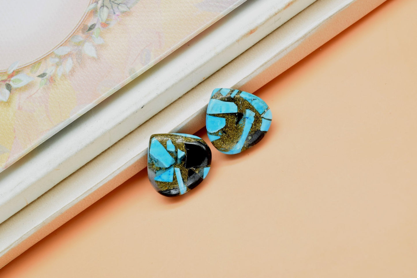 BLACK COPPER TURQUOISE Smooth Heart Shape Briolettes,14mm size.Rare Copper Turquoise Smooth Heart Shape Briolettes | Rare Copper Turquoise