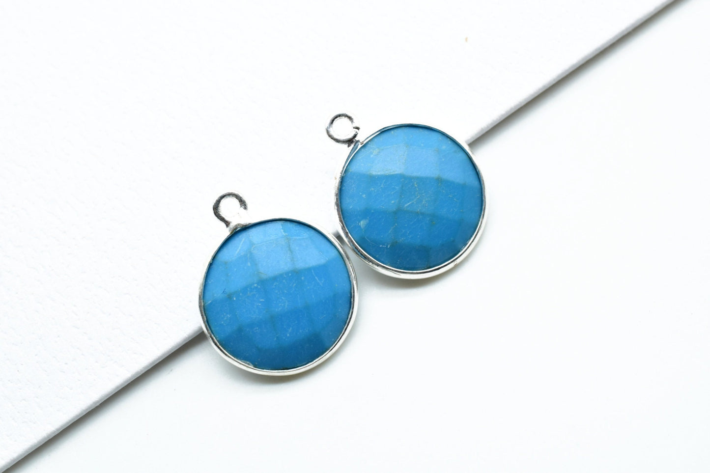 Natural Turquoise 14mm Round Single bail connectors,Turquoise Pendant,Faceted Turquoise bezel link,Gemstone Charm,Gemstone Pendant, charms