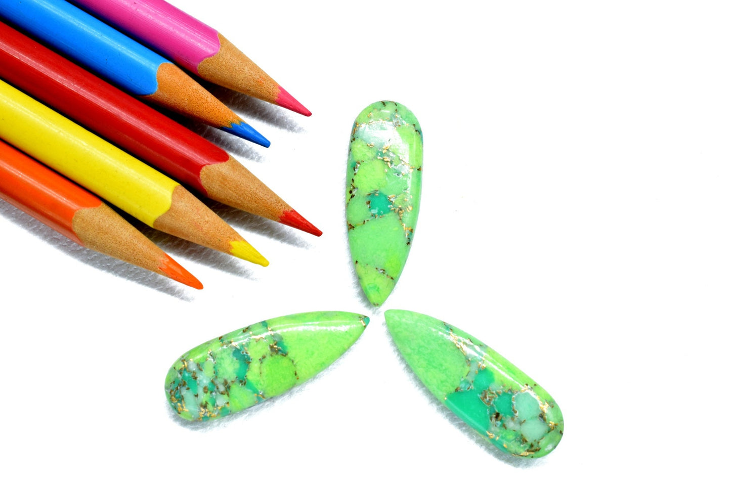 Green Copper Turquoise Pear Shape Briolettes, 10x30mm Teardrop Turquoise Briolettes, Turquoise Beads,Oyster Green Copper Turquoise Briolette