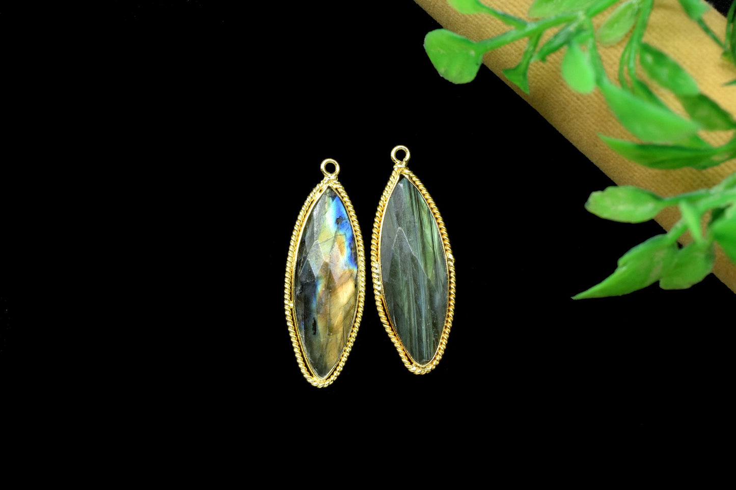 Labradorite Gemstone Faceted marquise Single bail charm,Labradorite Gold Plating Connector,Labradorite 10x30mm marquise Connector Pendant